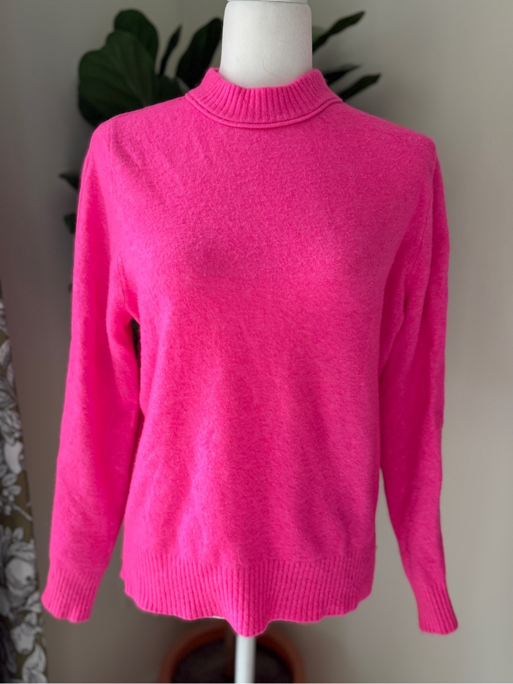 Athleta Hot Pink Crewneck Sweater